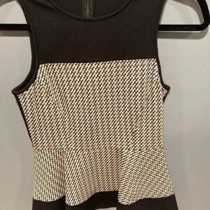NWOT Tibi houndstooth pattern stretch peplum top size 0